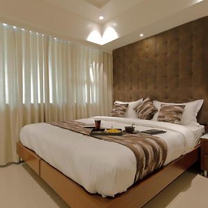 Gold Room